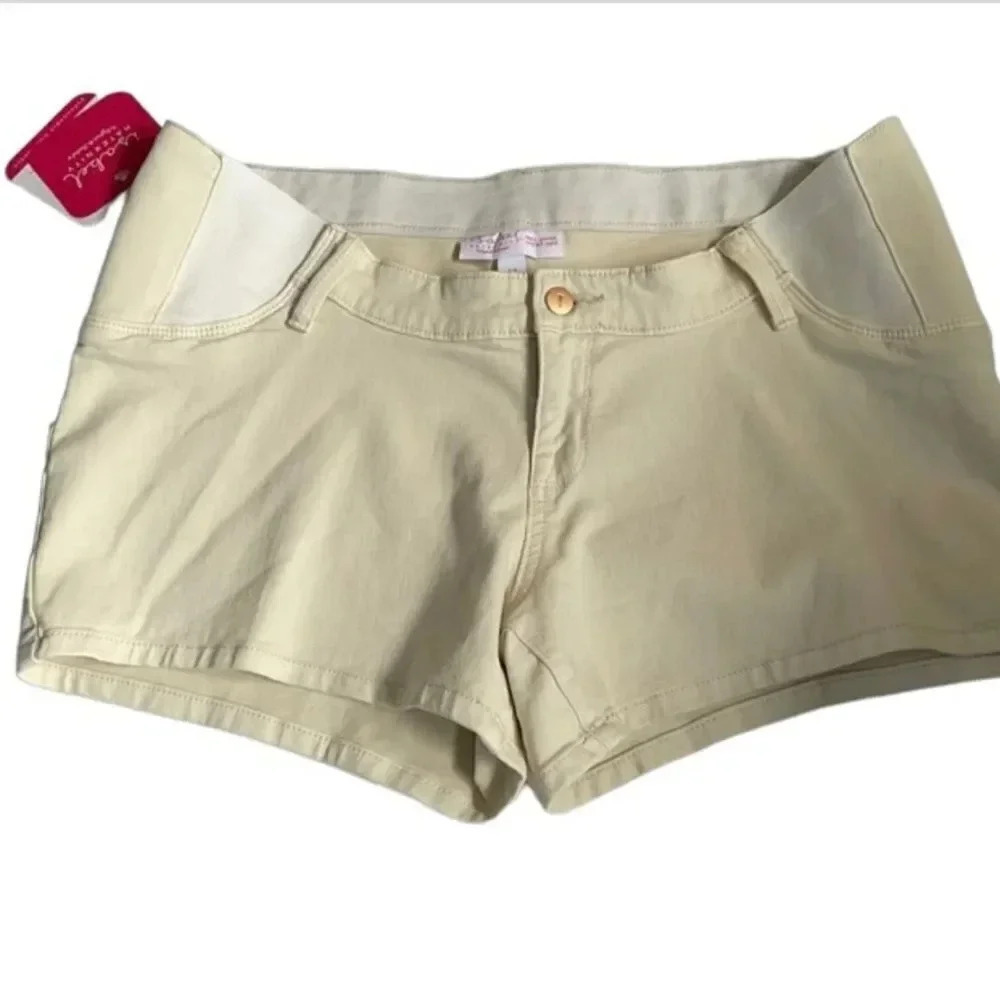 Isabel Maternity midi shorts, cream, Expandable panels, maternity size 12 NWT
